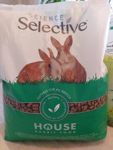 house rabbit food kanipelletti